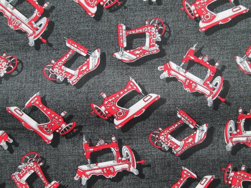 ANTIQUE SEWING MACHINES RED BLACK SEWING ITEMS COTTON FABRIC FQ - Bild 1 von 5