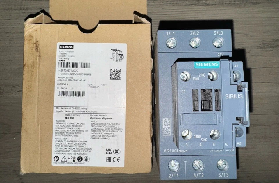 Siemens 3RT2037-1AC20 3 pole contactor - 65 AMP - 24 volt - 1 N.O./1 N.C. aux - Image 2 of 3