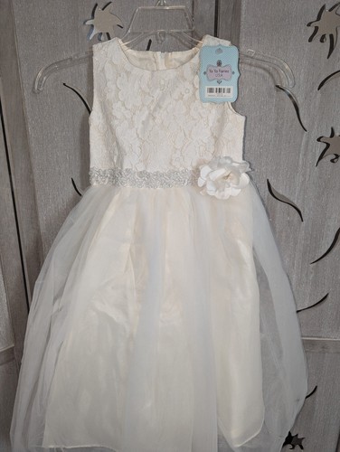 New dress for girl Easter ๐ฐ ๐ฃ Spring ๐ผ size 8 ivory tutu lace Reg. $80