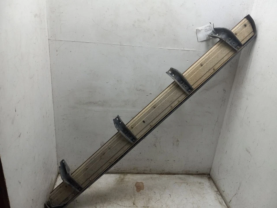 13 TOYOTA SEQUOIA SR5 PASSENGER RIGHT RUNNING BOARD TEXTURED - Image 2 of 4