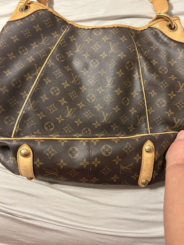 Auténtico Bolso de Hombro Louis Vuitton Galliera GM Monograma Hobo Foto 3 de 4