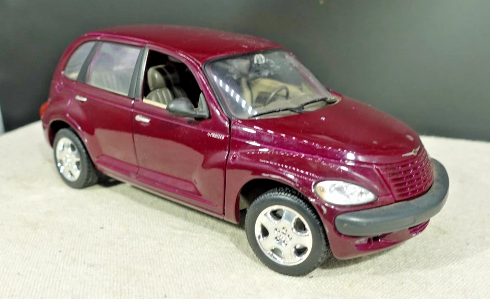 Maisto Chrysler PT Crusier 1/18 - Bild 2 von 4