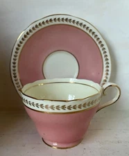 AYNSLEY England Vtg Tea Cup & Saucer Set Pink & White w/ Gold Trim NEW COND