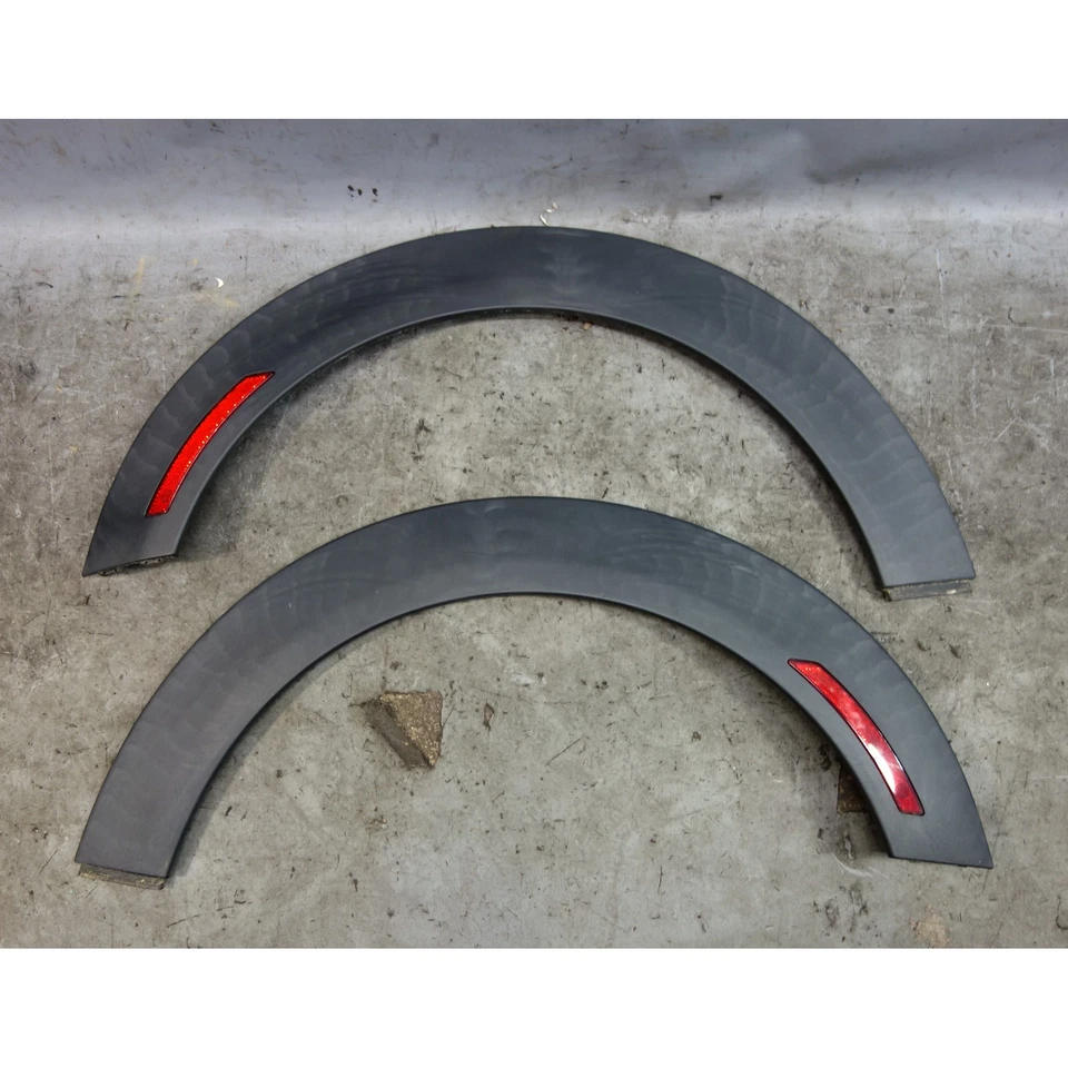 MINI Cooper Clubman 2008-2014 guardabarros trasero izquierdo y derecho acampanado arcos de rueda Foto 2 de 4