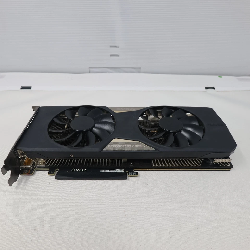 EVGA GeForce GTX 980 Ti 6GB Graphics Card Faulty Powers On No Display Untested - Image 2 of 4