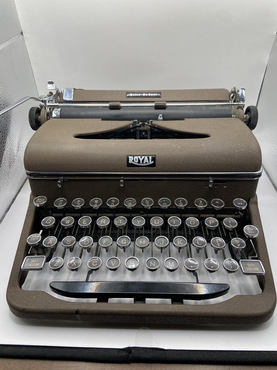レトロ 米国製  QUIET DE LUXE タイプライター RoyalBlack_1.jpg?v=1653407474&