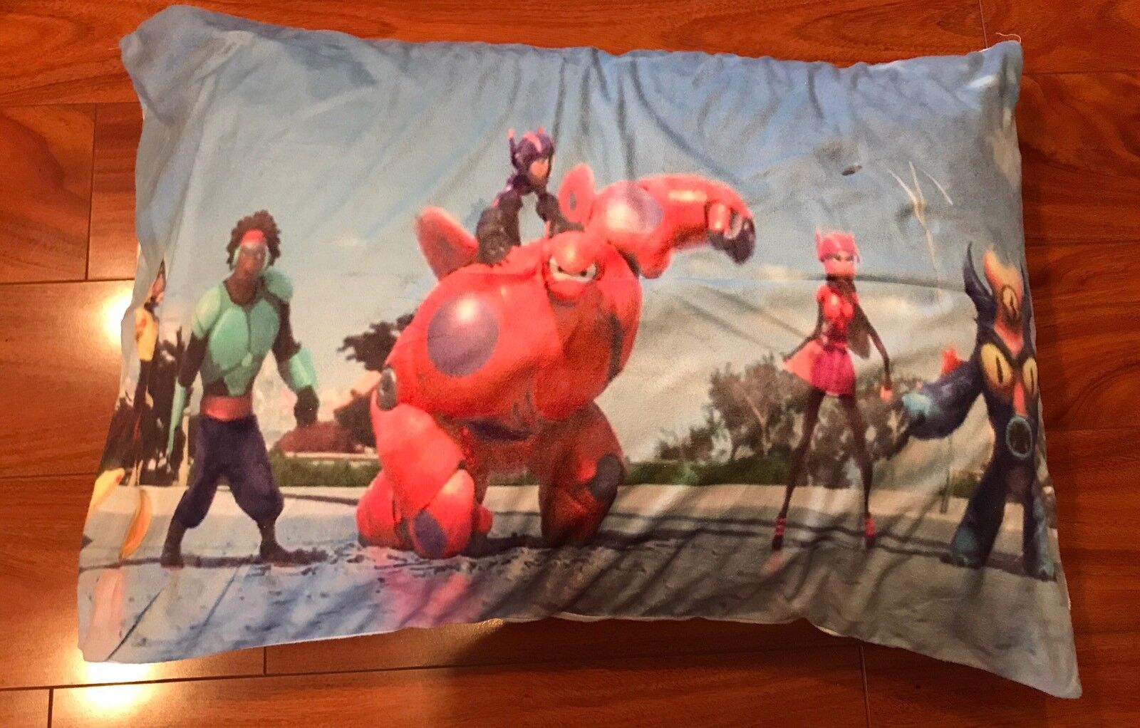 Picture 1 of 2