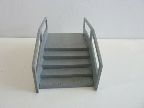 1/64 Scale Truck Center Loading Dock scale model stairs Custom Made - Picture 7 of 17