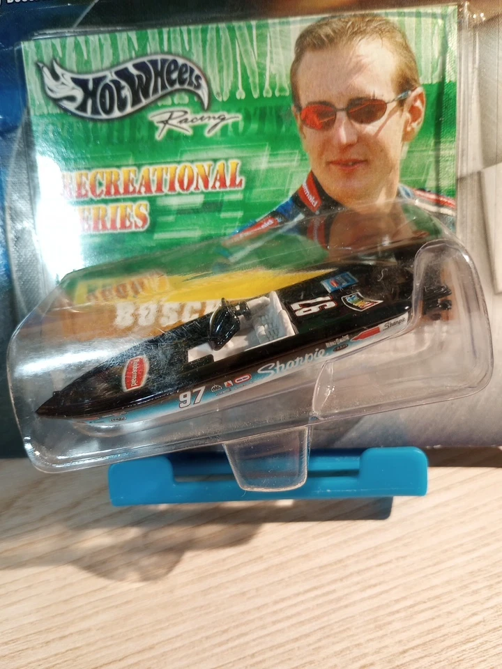 Barco de lubina Kurt Busch serie recreativa Hot Wheels 1:64 China Foto 2 de 4