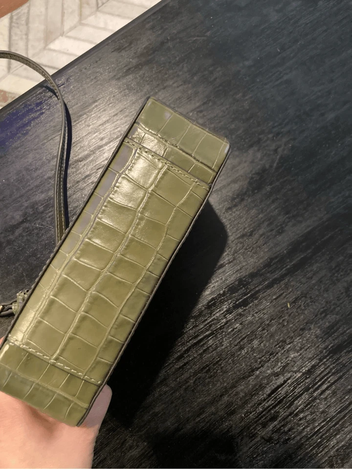 Bolso Michael Kors Borla Charm en Verde Foto 4 de 4