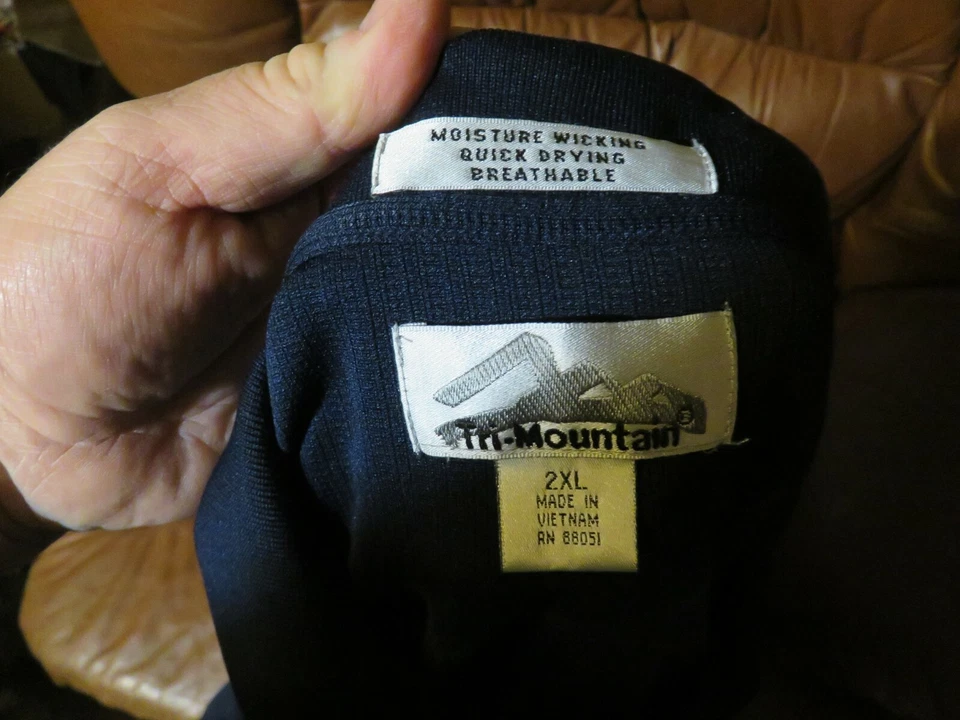 Camisa para hombre Tri-Mountain 2XL manga corta azul oscuro Bradley Combat Systems parche Foto 3 de 4