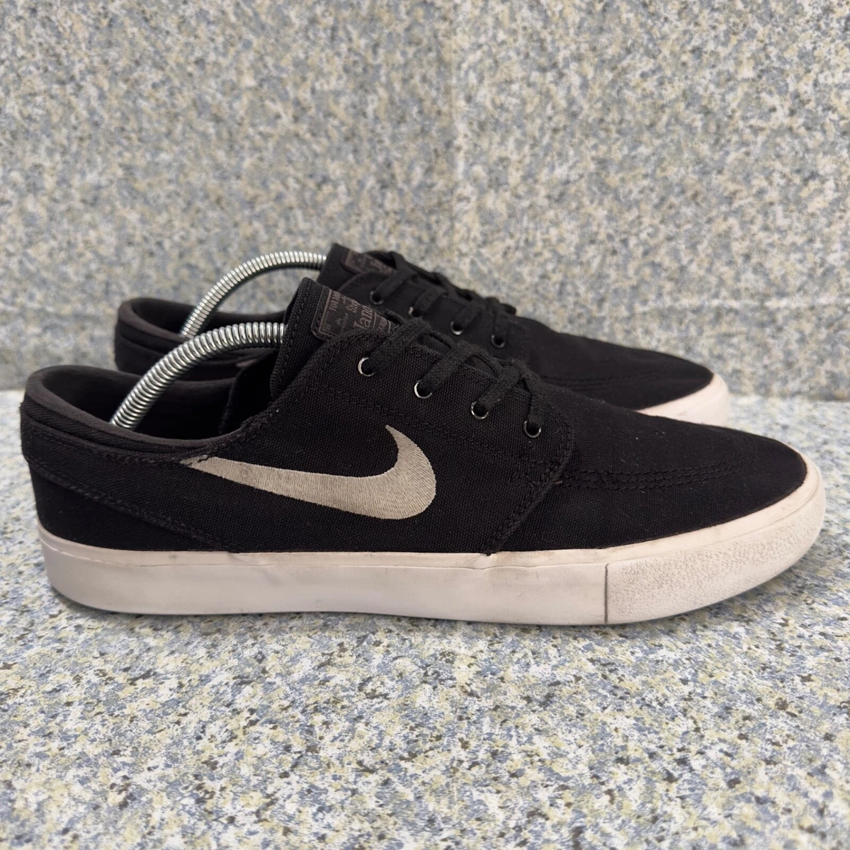 Nike SB Zoom Janoski  (AR7718-001) Black & White Men\'s Size 12 Pre-owned No Box Nike Zoom Stefan Janoski Canvas RM SB Black White | eBay main image 2