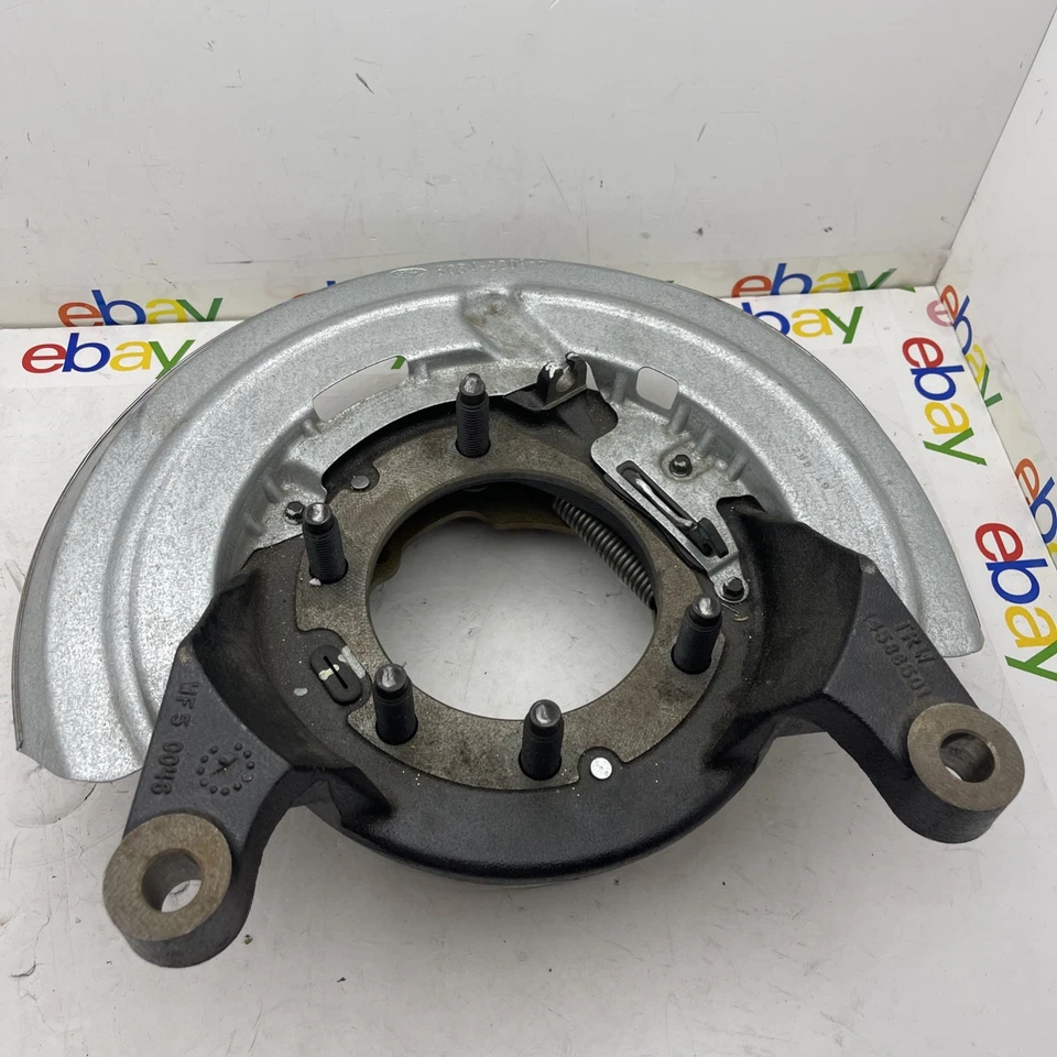 Conjunto de freno trasero Ford F450, F550 Super Duty 2005-2016 OEM # BC3Z-2209-B 💰 Foto 3 de 4