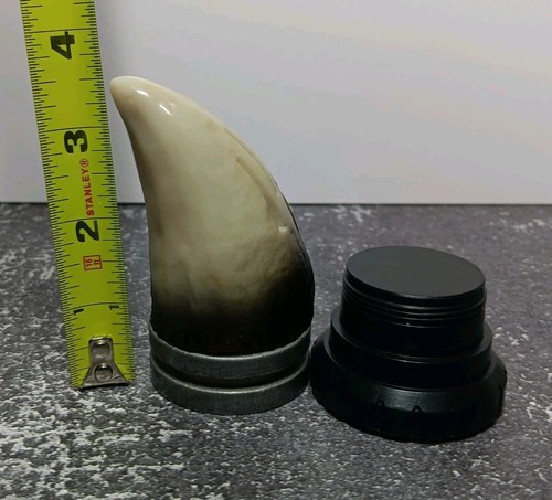 Savi's Workshop Elemental Nature Rancor Tooth Lightsaber Scrap Galaxys Edge 11 - Picture 10 of 10