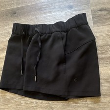 Lululemon Women s Black Athletic Shorts Drawstring Elastic Waist Pockets
