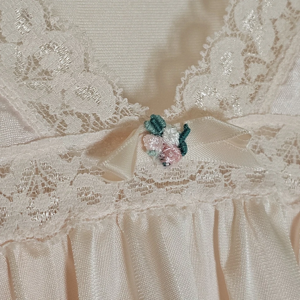 Vintage Shadow Line Nightgown Womens Small Pink Nursing Lace Trim Nylon USA Soft - Image 4 of 4