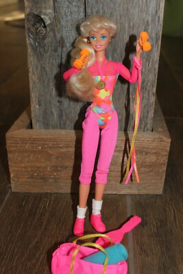 Vintage 1993 Gymnast Barbie Doll & Accessories! Complete! Fully