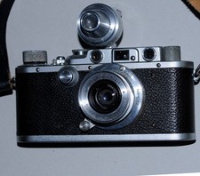 Leica IIIa Prewar Rangefinder 35mm Camera, with VIDOM Tele-finder and Case.