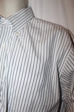 mens Jos. A. Bank executive woven button shirt L pre-owned blue white pinstripe