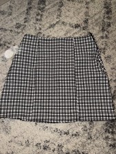 BDG Urban Outfitters Black  White Check Mini Skirt M Woven Zip Closure