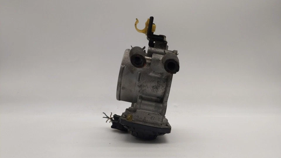 2009-2018 Toyota Rav4 Throttle Body ROIJ4 - Image 4 of 4