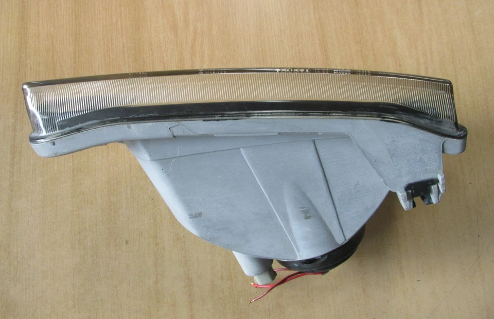 JDM Toyota Starlet Glanza EP91 KOITO 10-82 Left Headlight Foto 3 de 4