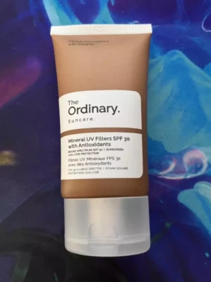 The Ordinary Mineral UV Filters SPF 30 Antioxidants Suncare Broad Spectrum