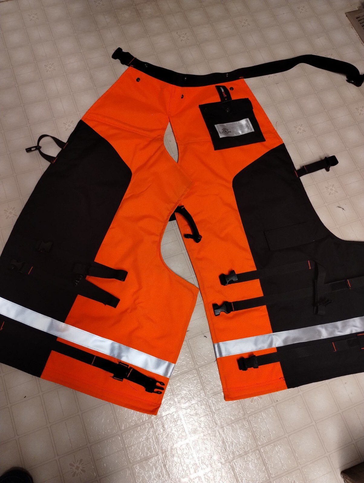 Open Box Technical Wrap Chainsaw Chaps by UL Class A 8 Layers Chainsaw