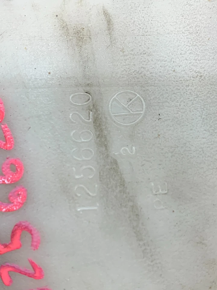 Depósito de botella lavadora para parabrisas Monte Regal Cutlass 1978-1988 1256620 Foto 4 de 4