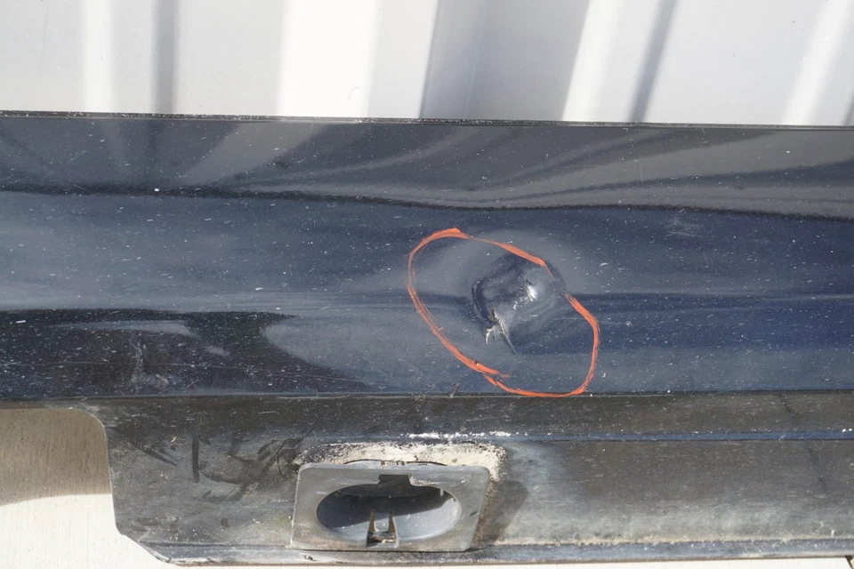 2010 - 2013 MERCEDES S550 W221 RIGHT PASS SIDE ROCKER PANEL SKIRT MOLDING OEM - Image 2 of 4