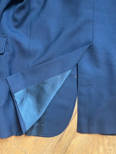 Vintage ORVIS 3/2 Roll Blazer 46L Navy Blue Jacket Gold Buttons Sport Coat USA - Picture 9 of 9