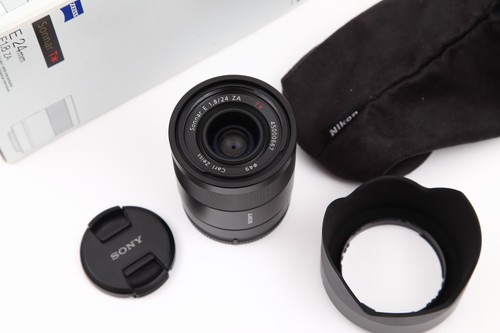 Sony ZEISS Sonnar T* E 24 mm f/1,8 ZA (SEL24F18Z)