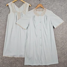 Vintage Vanity Fair Blue Nylon Antron III Lace Trim Nightgown Robe Set Size PTE