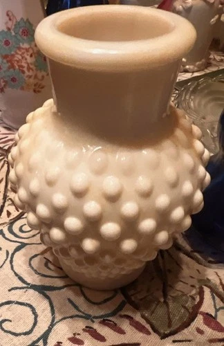 Vintage Hobnail Milk Glass Vase Classic Round Bud 5.5” Tall