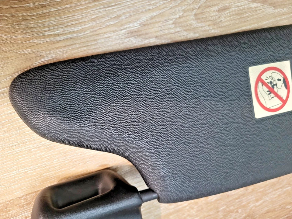 99 Porsche Boxster 986 Left Sun Visor Driver OEM 98656160700 - Image 2 of 4