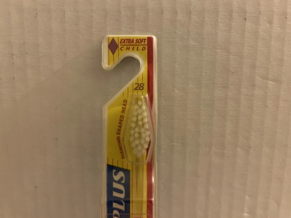 Colgate Plus Power Rangers Yellow Ranger Extra Soft Child PINK toothbrush (1995) - Image 2 of 4