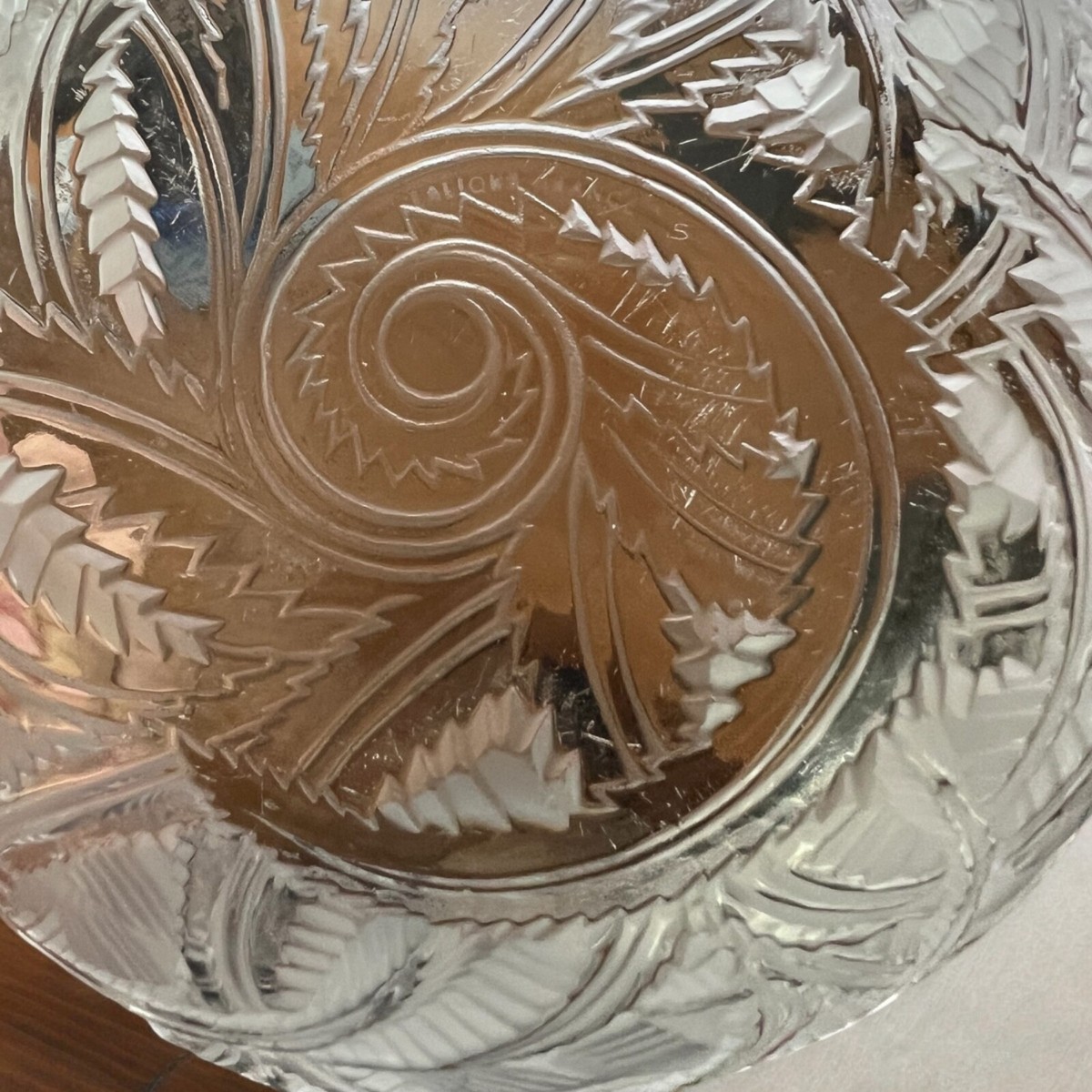 Large Lalique France Cut Glass “Pinsons” Finch/Sparrows Bowl