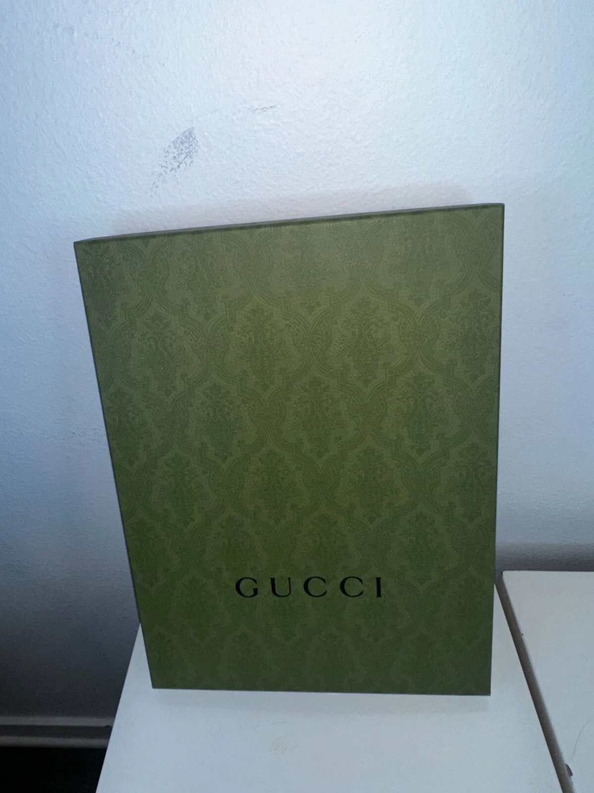 Emballage authentique Gucci Equilibrium 2023 ~ boîte à foulards, boîte à chaussures, sacs, etc.