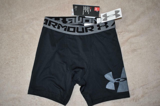 under armour fitted shorts heatgear