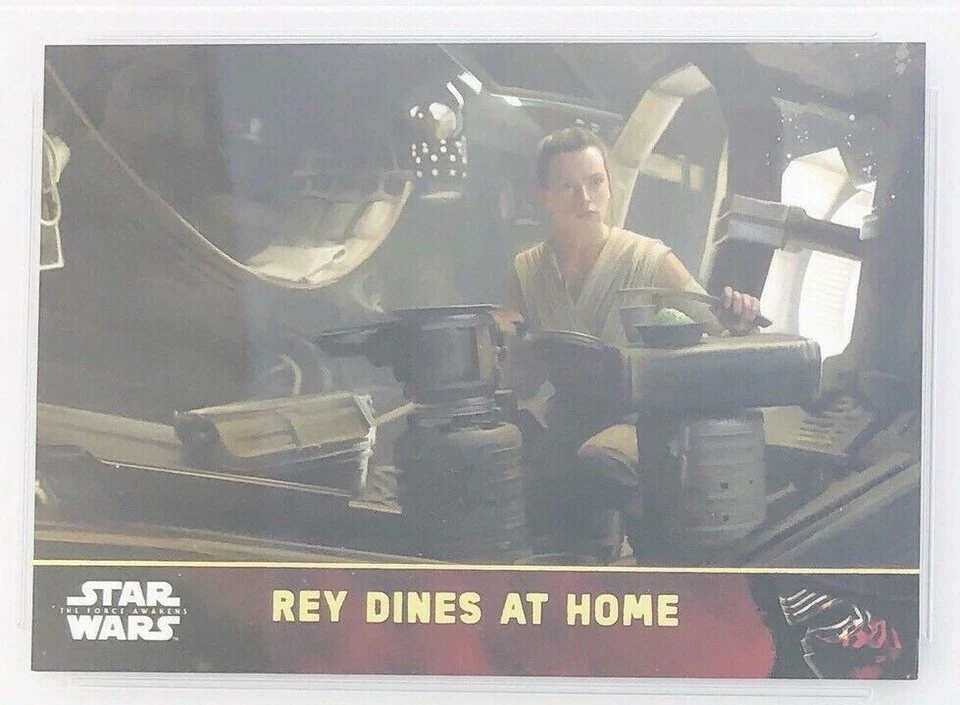2015 Topps Star Wars Force Awakens Series 1 GOLD Parallel Rey Dines at Home #74 - Image 3 of 4