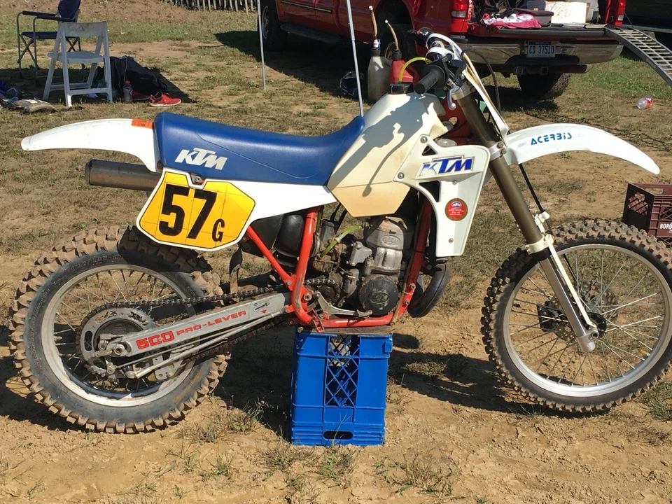 ЛЕВЫЙ или правый кран топливного клапана газового клапана KTM Acerbis для пластиковых баков НОВЫЙ!! - Изображение 4 из 4