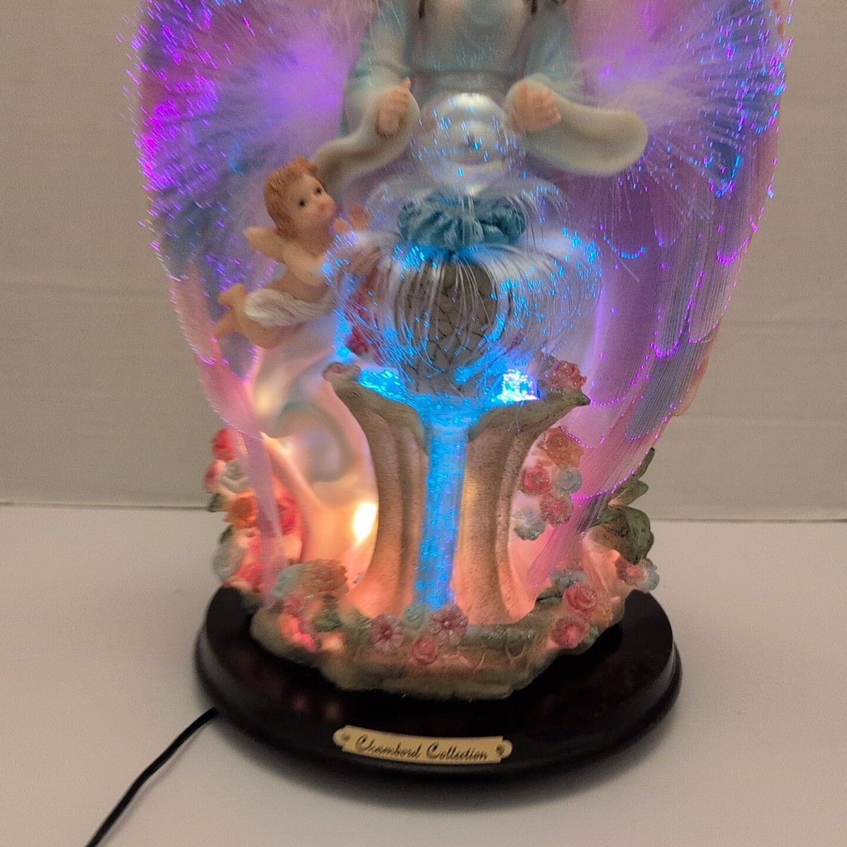Chambord Collection Angel 7903 Figurine Fiber Optic Wings Resin
