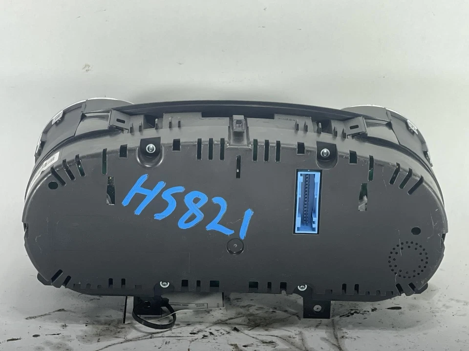 Used Speedometer Gauge fits: 2014 Volkswagen Golf gti cluster Htbk MPH multifunc - Image 2 of 4