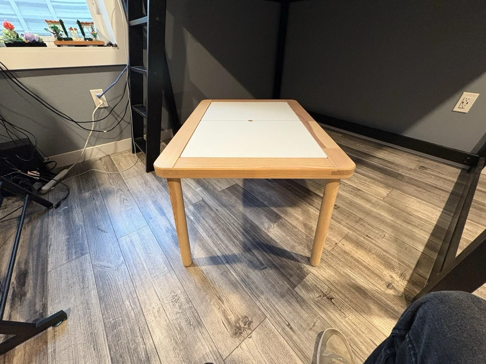 Child’s Play Table  - Image 4 of 4