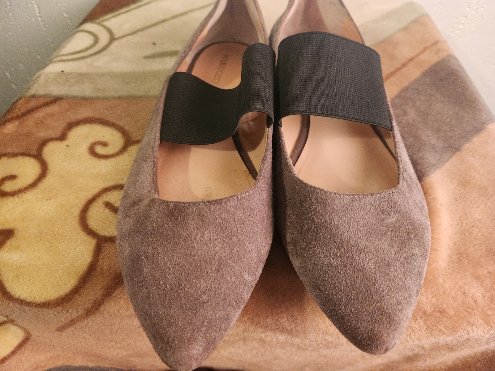 Sole Society Kami Womens sz 9.5 Taupe Suede Elastic Strap Slip On Flats #44
