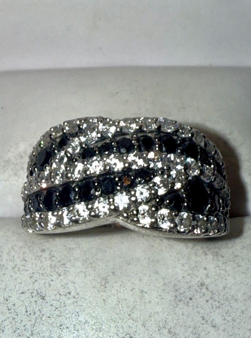 ESTATE Solid Sterling Silver Round-Cut Black/Whit… - image 2