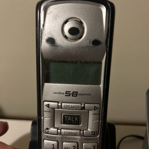Genuine GE (25931EE3-A) 5.8GHz Cordless Telephone System Needs New Batteries  - Zdjęcie 3 z 7
