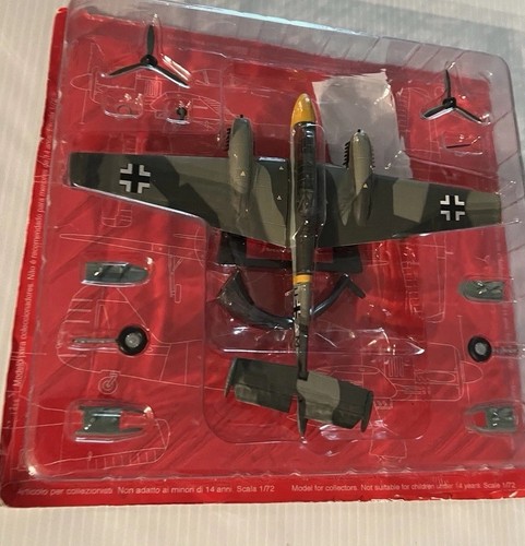 Messerschmitt Die Cast Vitrinenmodell Bf 110E-1 Luftwaffe WWII 1:72 von Altaya - Bild 2 von 15