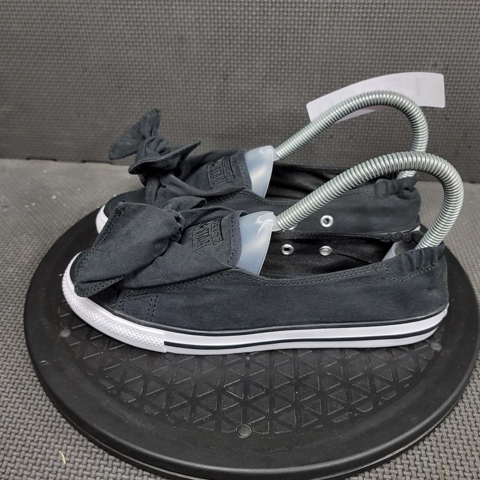 Zapatos planos Converse con nudo con lazo para mujer talla 5 negros de lona sin cordones Foto 3 de 4