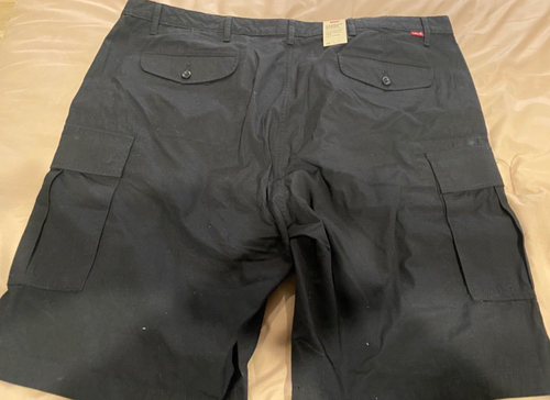 Levis Shorts Mens 30 Black Carrier Cargo Pocket Casual Ripstop Outdoors Sz42-NWT - Picture 2 of 6